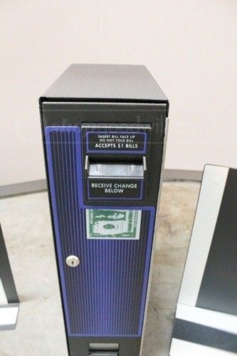 New Change Mate CM-222 Dollar Bill Change Machine With Key &amp; Bracket in Box