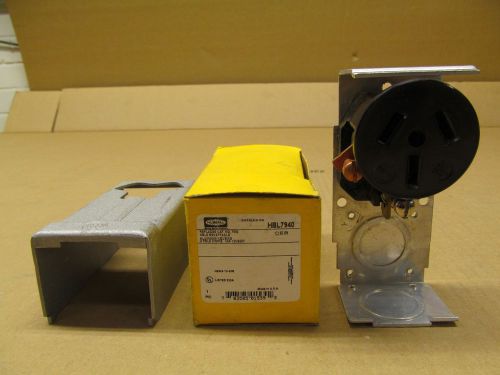 1 NIB HUBBELL HBL7940 7940 RECEPTACLE W/ HOUSING 3P 3W 50A 124/250V NEMA 10-50R