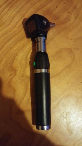 Welch allyn otoscope