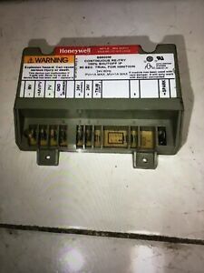 Honeywell S8600M  Furnace Ignition Control Module S8600M