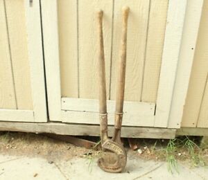 Antique 1897 James Scully Pomeroy Cattle Dehorner Cast Iron W/ Wood Handle Tool