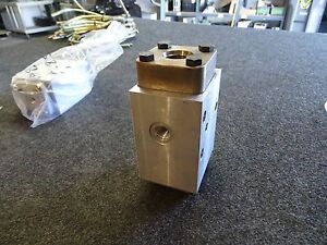 Ingersoll Rand 35582329 35296193 35816826 Air Compressor Valve