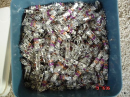 TYCO AMP 552769-2 Purple &amp; Amber Picabond Connectors 1 Lot  Of 50 New