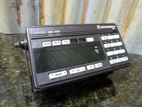 Motorola astro spectra two way radio control head powered up hcn1078e ships free for sale