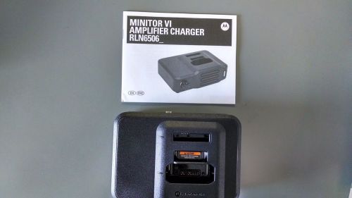 MOTOROLA MINITOR 6 VI AMPLIFIED PAGER CHARGER RLN6506 - BRAND NEW - OEM