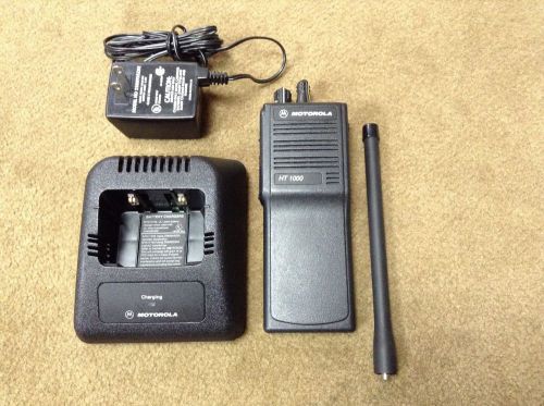 Motorola HT1000 VHF radio with charger ant. great condition H01KDC9AA3DN #4