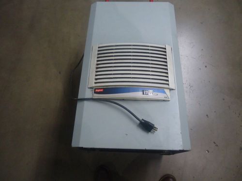 Apw mclean 115v 1 phase 3800/4000 btu air conditioner m28-0416-g007h for sale
