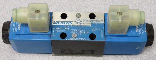 VICKERS Directional Valve (2)   DG4V-3-6C208-M-U11-PH7-60 MODEL CODE:  02-320012