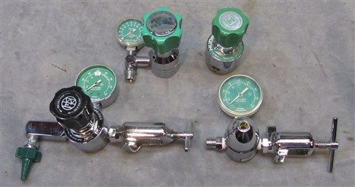 Lot of 3 guages and 1 spare knob hudson victor gas regulators for sale