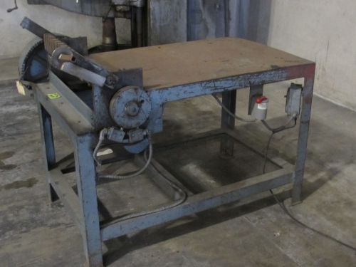FABRICATION TABLE W/SPEED REDUCER