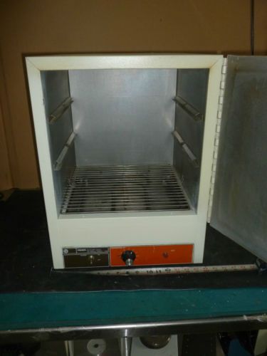 Fisher Isotemp Model 116G 100 Series Lab Oven