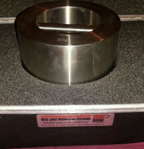 Rice lake stainless 20kg class 4 calibration weight w/case. ansi/astm e617 for sale