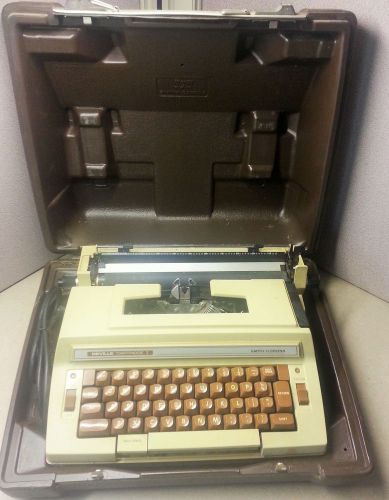 Working!! Smith-Corona typewriter Deville Cartridge 1 Electric w/ Original Case
