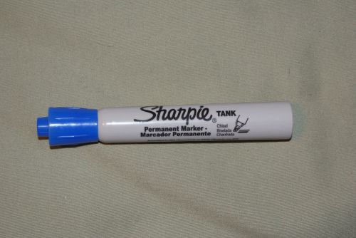 Sharpie tank chisel tip point blue ink wholesale lot of 700 permanent markers!!! for sale