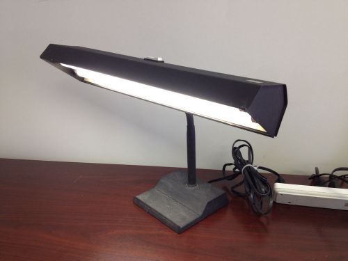 Vintage electrix fluorescent desk lamp model 2066 for sale