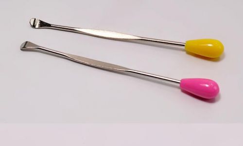 New 2pcs Personal colorful Stainless Steel EAR SPOON random delivery FR 039
