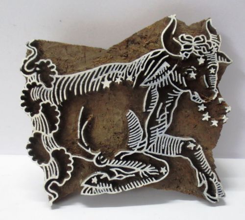VINTAGE WOODEN HAND CARVED TEXTILE PRINTING ON FABRIC BLOCK STAMP BULL PATTERN
