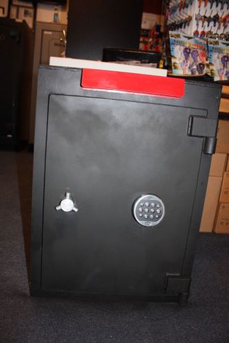 Depository Safe. Perfect size for cash drawer!