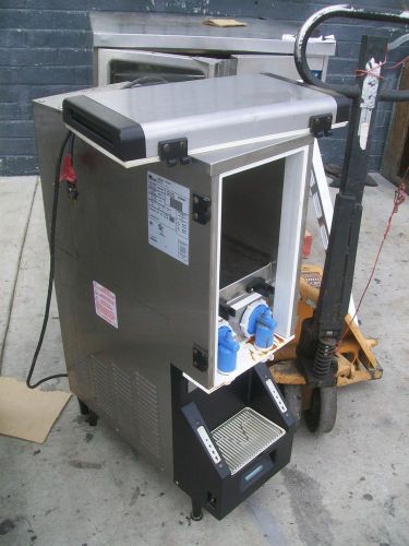 JUICE DISPENSER , AUTOMATIC, WATER CONNECTION, TAYLOR, 115V. 900 IEMS ON E BAY