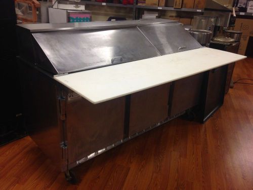 6&#039; Beverage Air SP72-30M Sandwich Prep Mega Top Table