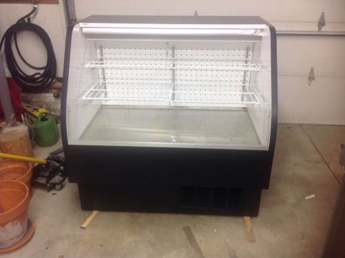 48&#034; SPARTAN SHOWCASE, REFRIGERATED CASE...RETAIL $5300...BUY NOW $2599