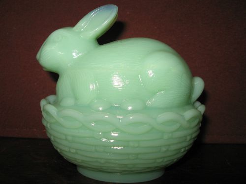 Jadeite green milk glass bunny rabbit on nest basket candy dish easter eggs jade