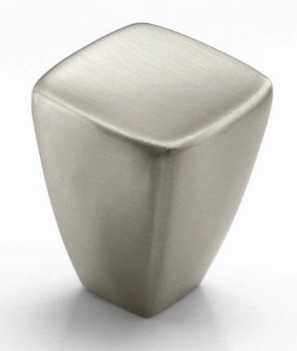 AMEROCK BP27018-G10 Creased Bow Collection 7/8&#034; Square Cabinet Knob Satin Nickel