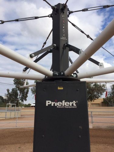 Priefert lead walker great condition!! for sale