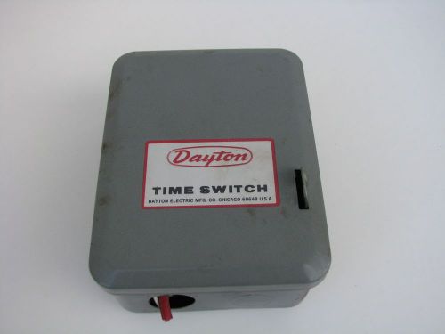 Dayton Timer Time Switch Model 2EO21 Single Pole Throw 40 Amp 125 Volts 1 HP