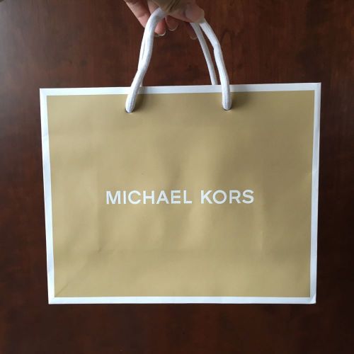 MICHAEL KORS PAPER BAG SMALL SIZE: 8x10x4&#034;