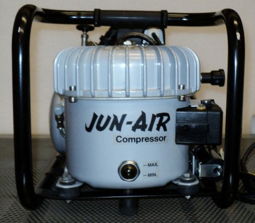 Jun-Air GAST 6-4 Oil Piston Compressor, 4 Liter, 115V/60Hz, Ref. #38227