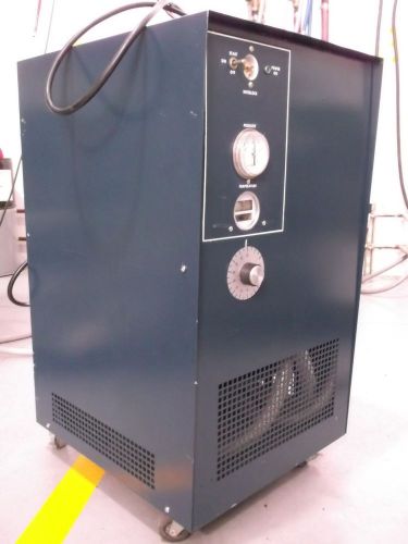 Neslab Coolflow System II Water-Water Heat Exchanger with Speck pump, Runs good.