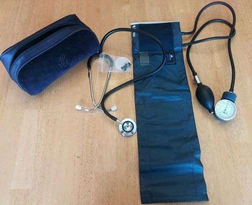 Sphygmomanometer Blood Pressure Gauge Select Adjustable with Case + Stethoscope
