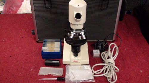 MOTIC DM52 DIGITAL MICROSCOPE WITH SLIDES NICE CASE!