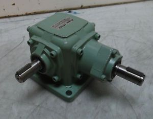 NEW Tsubaki Emerson MITER Right Angle Gear Box, Mod# ED2M-1-L-Y, 1:1 Ratio, NNB