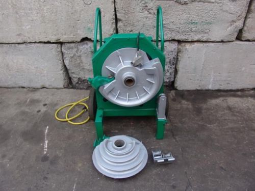 Greenlee 555 pipe bender 2 shoes 2 rollers  1/2&#034; - 2&#034;  rigid &lt;---  great shape for sale