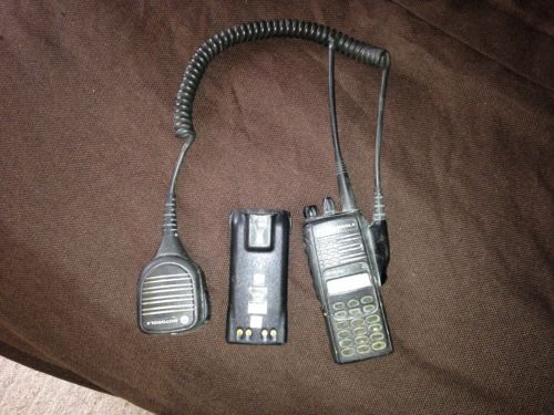 Motorola mtx 9250 radio with external mic for sale