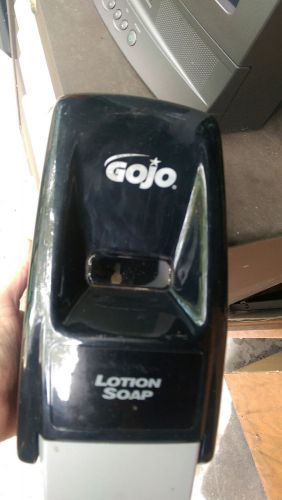 GOJO Heavy Duty Hand Cleaner Dispenser