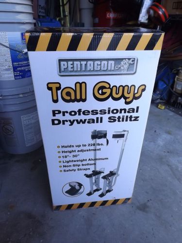 Pentagon Tall Guys Professional Drywall Stiltz 18&#034;-30&#034; 228lbs Aluminum