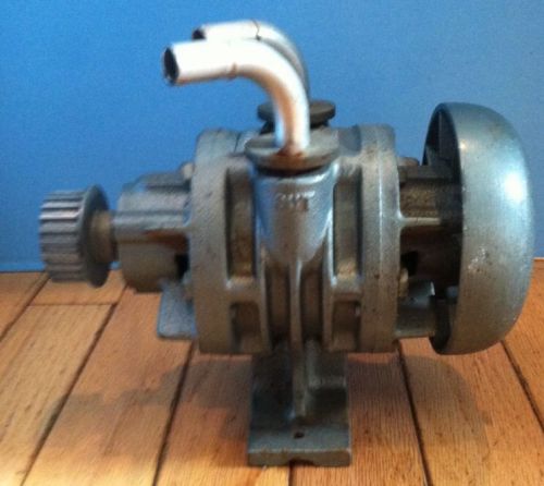 Gast mfg. corp model 0540-v102a vacuum pump compressor motor frankenstein heavy for sale