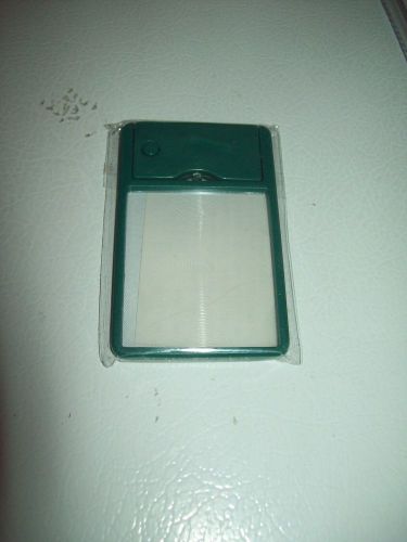 LIGHTED UNBRANDED/GENERIC CARD MAGNIFIER