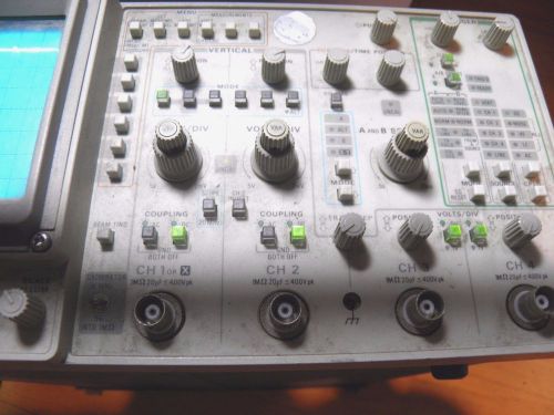 Tektronix 2246 100 MHz Oscilloscope, Probes, Power Cord, Manual, See Picts!