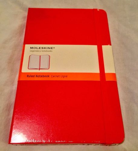 Moleskine red classic hard cover ruled notebook carnet ligne 5 x 8.25 for sale