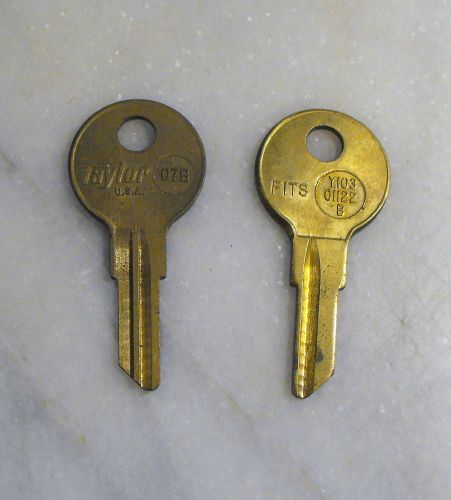 Taylor Key Blank-- 07B Y103 01122B lot of 2