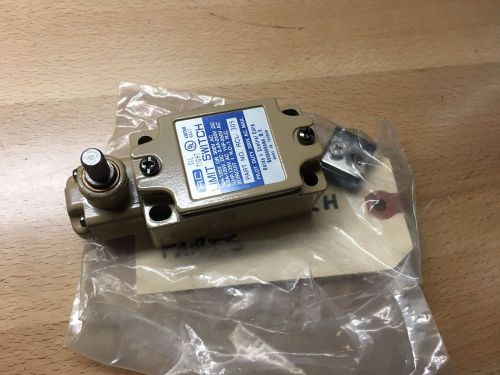 NEW RC RCL-305 10A Oil Tight Limit Switch