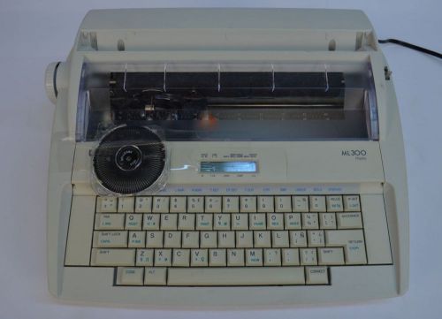 Brother ML 300 Electronic Correctable Typewriter ML300