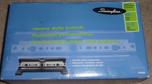Swingline Heavy Duty Puncher Professional Series