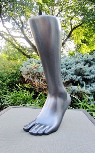 Mannequin LEG FOOT CALF Shoe Sock Store Display Mold 15&#034; Weighted MAGNETIC Used