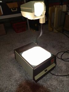 3M 120V 313 Overhead Projector