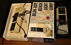  Vintage 2 Blak-Ray UVL-21 Lamp Ultraviolet Black Lights with Brochure